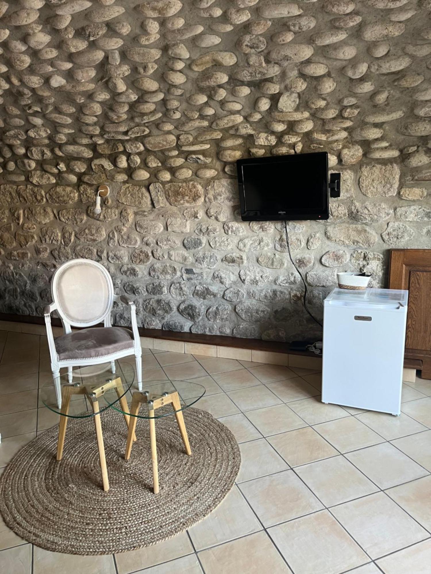Gite De La Cappella - Chambre D'Hotes A Volta Aubenas Exteriör bild
